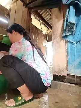 callistra online show from October 27, 4:05 am