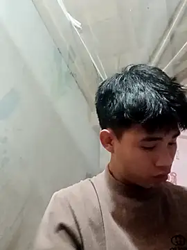 Snapshot of Nhyy_xx chatting on April 24, 8:50 am Nhyy xx online show from April 24, 8:50 am