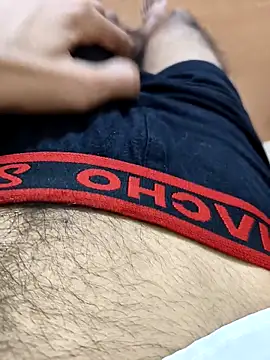 king boy070 online show from December 15, 9:46 am