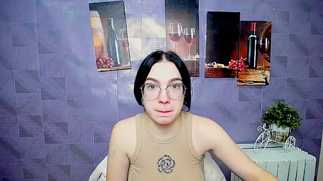 Snapshot of MiraBabe_ chatting on November 3, 10:16 am MiraBabe online show from November 3, 10:16 am