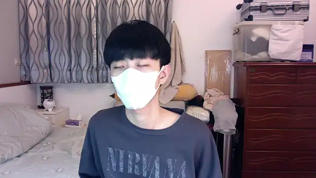 kai101010 online show from December 20, 2:13 pm