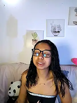 Suzanelee1 online show from October 29, 2:25 am