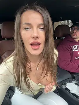 Snapshot of fit_vic chatting on February 17, 12:01 pm fit vic online show from February 17, 12:01 pm