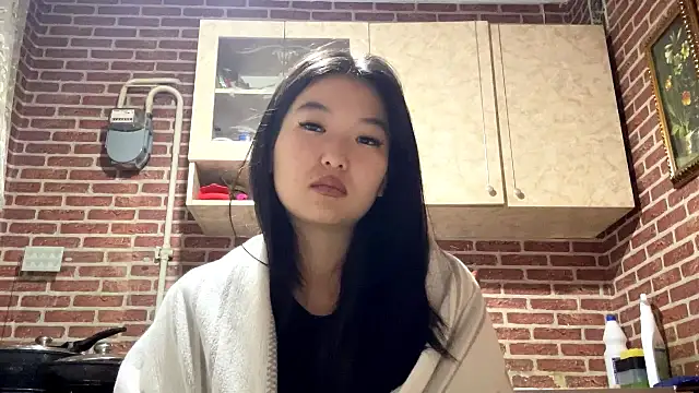 EmmaLeexth online show from February 11, 2:11 pm