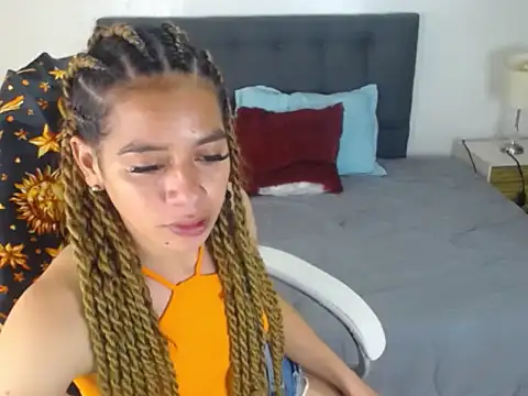 Amber  s online show from October 8, 2:04 pm