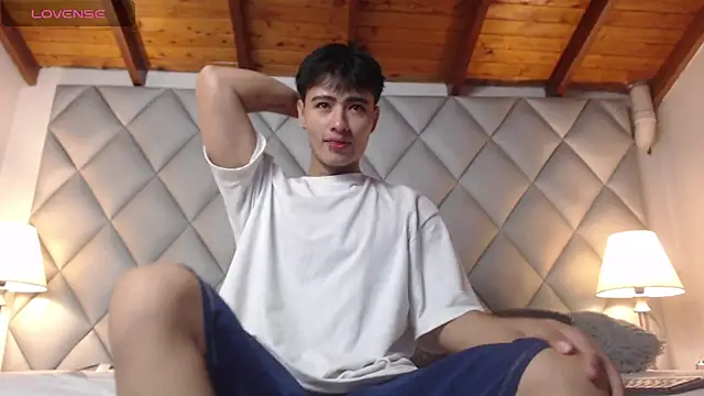 Clement Reyes online show from September 21, 12:18 pm