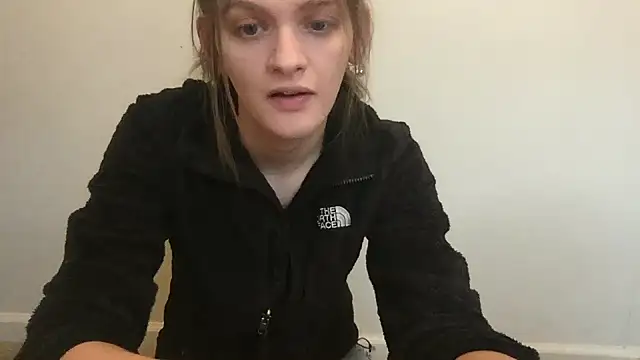 Snapshot of gumbiekitty chatting on October 21, 5:46 pm gumbiekitty online show from October 21, 5:46 pm