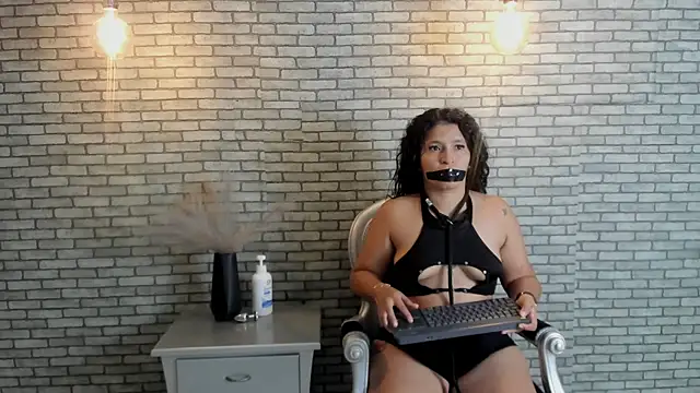 Snapshot of BDSM_MEDUZA chatting on September 18, 12:51 pm BDSM MEDUZA online show from September 18, 12:51 pm