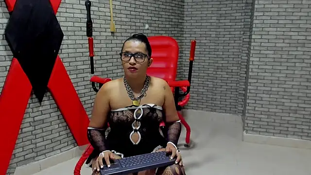 Snapshot of BDSM_MEDUZA chatting on September 21, 12:40 pm BDSM MEDUZA online show from September 21, 12:40 pm