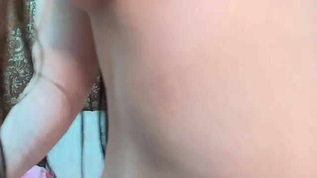 Dulcee 1 online show from October 15, 11:10 am