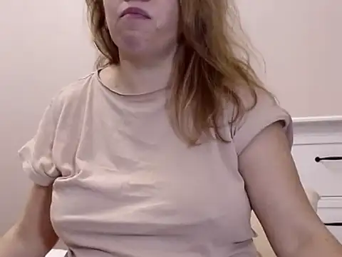 Snapshot of NastyAssxx chatting on February 6, 2:58 pm NastyAssxx online show from February 6, 2:58 pm