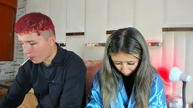 ANLLELOAndANGELA online show from February 23, 4:15 pm