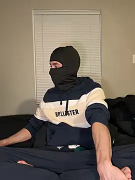 gymratforyouu online show from January 14, 5:13 am