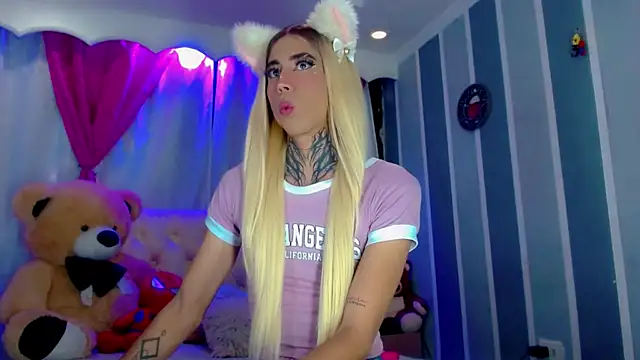 Julia Bulette1 online show from March 18, 1:36 pm