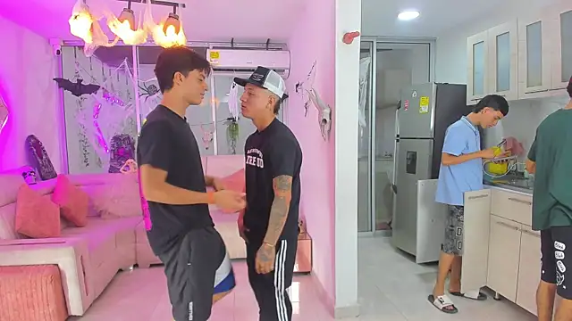 Houseofwarrios online show from October 9, 5:16 am