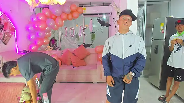 Houseofwarrios online show from October 29, 5:10 am