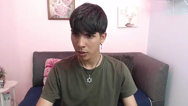 David 925  online show from September 24, 4:05 am