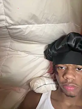 Snapshot of Zayinc chatting on September 20, 5:30 am Zayinc online show from September 20, 5:30 am