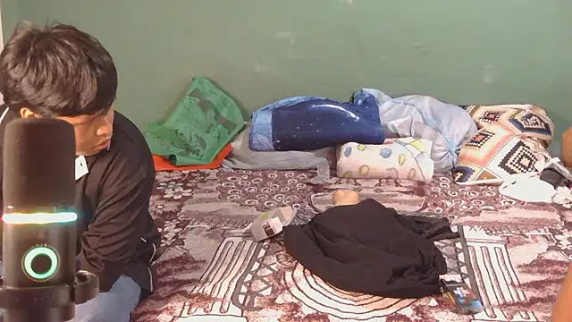 P4NT0J4 online show from March 21, 9:40 pm