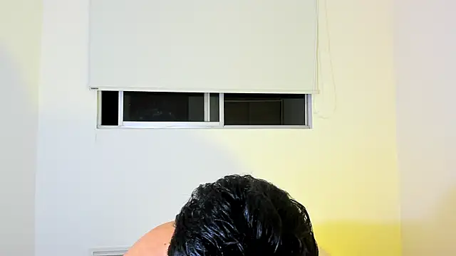 Snapshot of Erick_Velveth chatting on May 5, 6:10 am Erick Velveth online show from May 5, 6:10 am