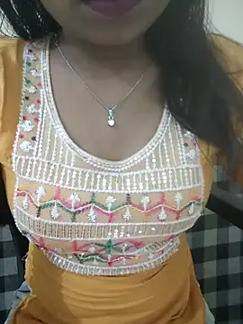 Snapshot of Disha-_00 chatting on November 11, 5:07 am Disha- 00 online show from November 11, 5:07 am