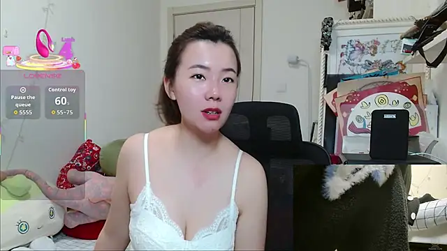 Snapshot of sallycui chatting on March 2, 12:12 pm sallycui online show from March 2, 12:12 pm