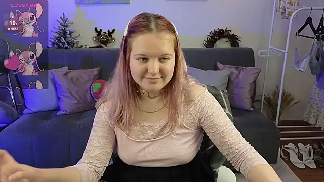 RoseThomas  online show from January 9, 10:07 am