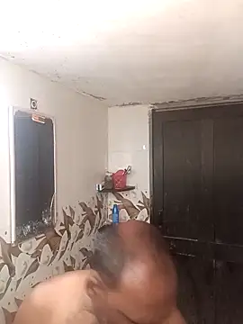 Snapshot of ipvk chatting on February 12, 3:45 am ipvk online show from February 12, 3:45 am