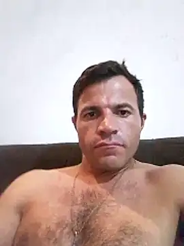 Snapshot of Claudiokkkkk chatting on April 27, 10:30 pm Claudiokkkkk online show from April 27, 10:30 pm