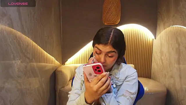 dany r  online show from October 2, 12:34 pm