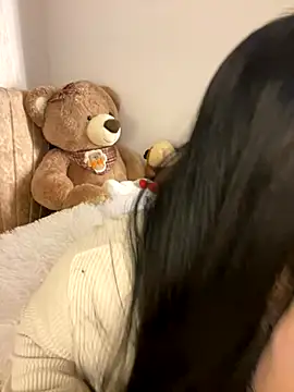 Mericute  online show from October 8, 3:37 am