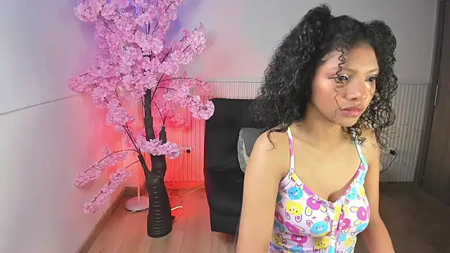 Snapshot of natalia_blue chatting on October 2, 3:41 pm natalia blue online show from October 2, 3:41 pm