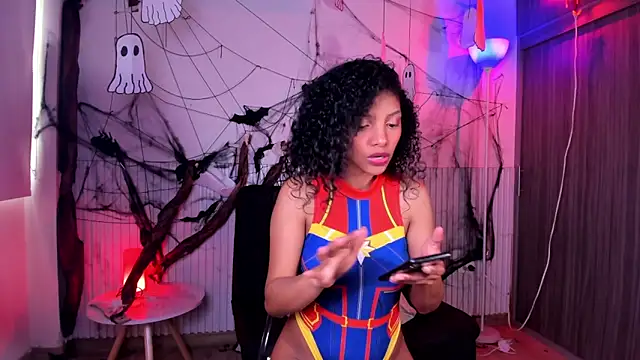 natalia blue online show from November 3, 5:58 pm