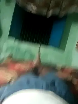 Snapshot of AgitatedStrip9 chatting on October 5, 4:27 pm AgitatedStrip9 online show from October 5, 4:27 pm