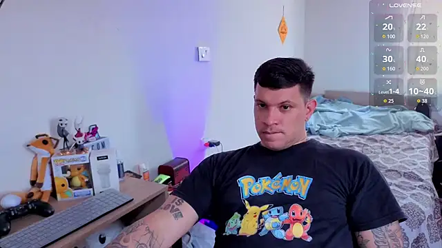 ryden 01 online show from October 7, 4:04 pm