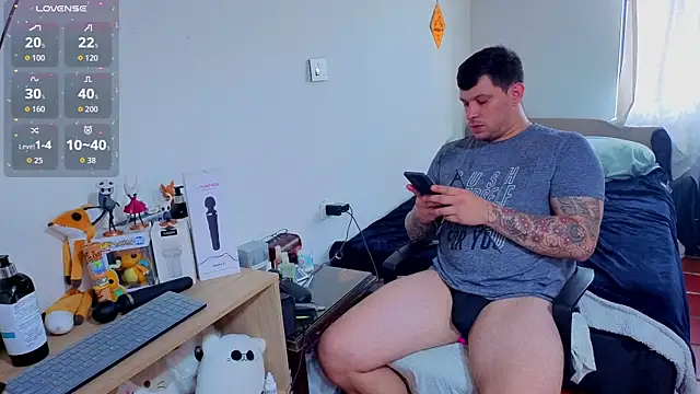 ryden 01 online show from October 29, 8:21 pm