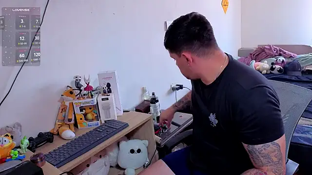 ryden 01 online show from November 26, 4:41 pm