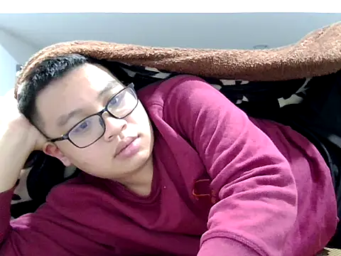 loveninja online show from December 19, 1:40 pm