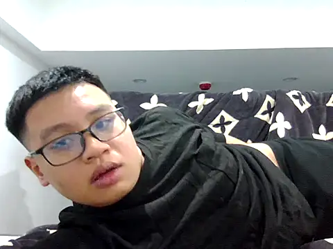 loveninja online show from January 8, 12:51 pm