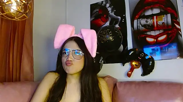 ladymooncs online show from October 12, 3:38 am