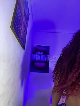 becca wilsson online show from February 21, 10:11 pm