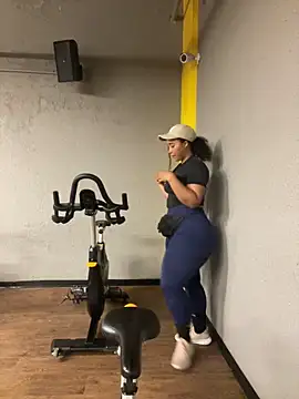 becca wilsson online show from May 20, 8:26 pm