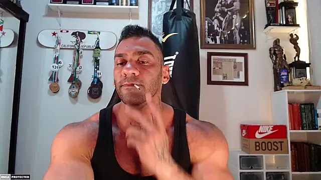 henryhadesflirt online show from September 24, 12:19 pm