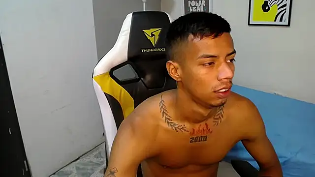 Snapshot of Nando_coll chatting on October 23, 11:31 am Nando coll online show from October 23, 11:31 am