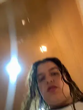 Snapshot of Aphrill chatting on February 20, 12:29 am Aphrill online show from February 20, 12:29 am