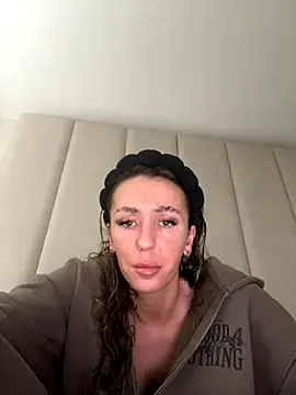 Snapshot of Scotishminx25 chatting on October 11, 2:15 pm Scotishminx25 online show from October 11, 2:15 pm