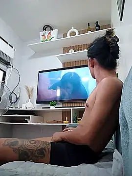 Snapshot of foxylena_latinalicious69 chatting on October 1, 5:24 am foxylena latinalicious69 online show from October 1, 5:24 am