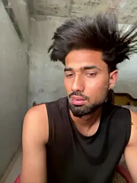 Snapshot of lustyrai chatting on May 4, 9:49 am lustyrai online show from May 4, 9:49 am