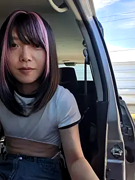 takusaki223 online show from September 28, 3:34 am