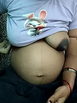 Snapshot of PRACHI-743 chatting on June 7, 12:59 am PRACHI-743 online show from June 7, 12:59 am